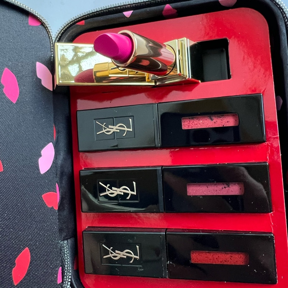 Yves Saint Laurent Beaute Exclusive Vinyl Cream Lip 416 / 407 / 412 New in box - Picture 3 of 8
